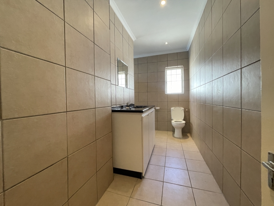 To Let Commercial Property for Rent in Sea Point Western Cape